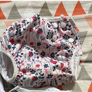 Reusable swim diaper